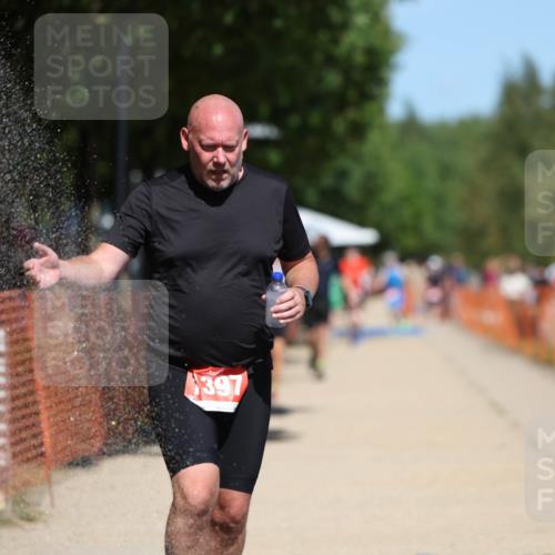 07.09.2025 - 19. Norderstedt Triathlon Michael Strokosch http://msf.ph/oto/8735341 07.09.2025 13:01:50 Laufen 171, 262, 1369, 1380, 1397 meine-sportfotos.de