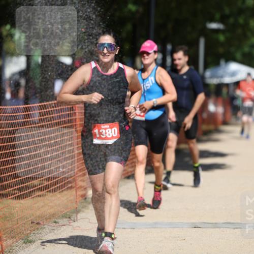 07.09.2025 - 19. Norderstedt Triathlon Michael Strokosch http://msf.ph/oto/8735380 07.09.2025 13:01:56 Laufen 171, 1369, 1380 meine-sportfotos.de