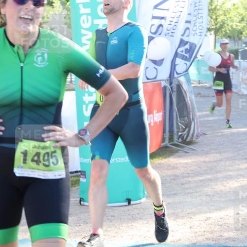 07.09.2025 - 19. Norderstedt Triathlon Luisa Fischer http://msf.ph/oto/8735416 07.09.2025 16:37:14 Ziel 530, 1065, 1495 meine-sportfotos.de