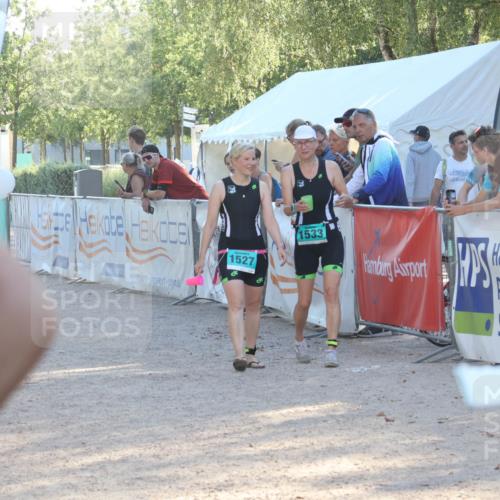 07.09.2025 - 19. Norderstedt Triathlon Luisa Fischer http://msf.ph/oto/8735439 07.09.2025 16:37:17 Ziel 530, 1065, 1495 meine-sportfotos.de
