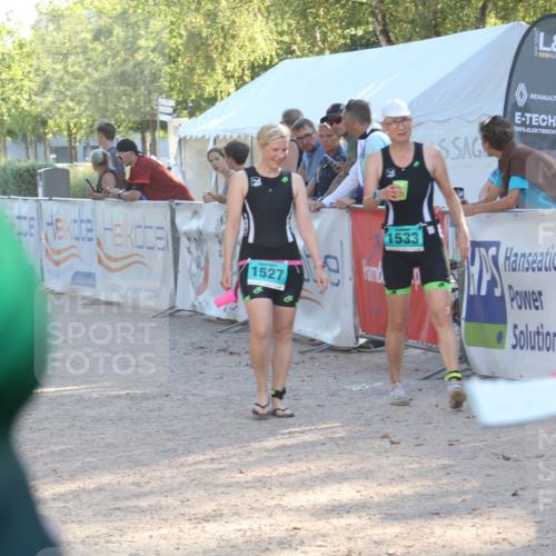 07.09.2025 - 19. Norderstedt Triathlon Luisa Fischer http://msf.ph/oto/8735458 07.09.2025 16:37:19 Ziel 530, 1065 meine-sportfotos.de