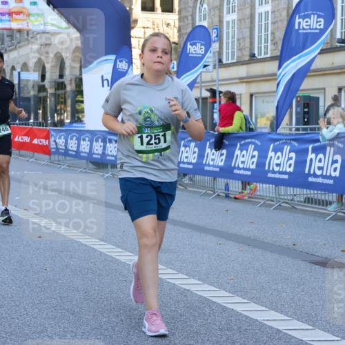 07.09.2025 - BARMER Alsterlauf Strokosch-Dieckow http://msf.ph/oto/8735474 07.09.2025 11:45:14 Ziel 1018, 1058, 1059, 1094 meine-sportfotos.de