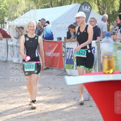 07.09.2025 - 19. Norderstedt Triathlon Luisa Fischer http://msf.ph/oto/8735493 07.09.2025 16:37:23 Ziel 1065, 1527, 1533, 1624 meine-sportfotos.de