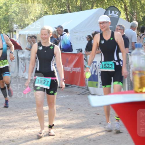 07.09.2025 - 19. Norderstedt Triathlon Luisa Fischer http://msf.ph/oto/8735497 07.09.2025 16:37:23 Ziel 1065, 1527, 1533, 1624 meine-sportfotos.de