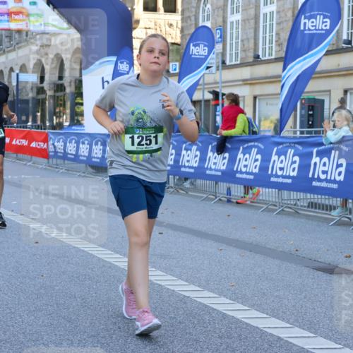 07.09.2025 - BARMER Alsterlauf Strokosch-Dieckow http://msf.ph/oto/8735507 07.09.2025 11:45:14 Ziel 1018, 1058, 1059, 1094 meine-sportfotos.de