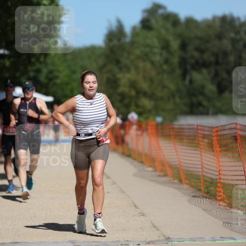 07.09.2025 - 19. Norderstedt Triathlon Michael Strokosch http://msf.ph/oto/8735531 07.09.2025 13:02:15 Laufen 750, 1264, 1293, 1391 meine-sportfotos.de