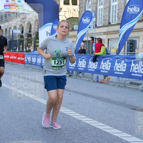 07.09.2025 - BARMER Alsterlauf Strokosch-Dieckow http://msf.ph/oto/8735569 07.09.2025 11:45:13 Ziel 1018, 1058, 1059, 1094 meine-sportfotos.de
