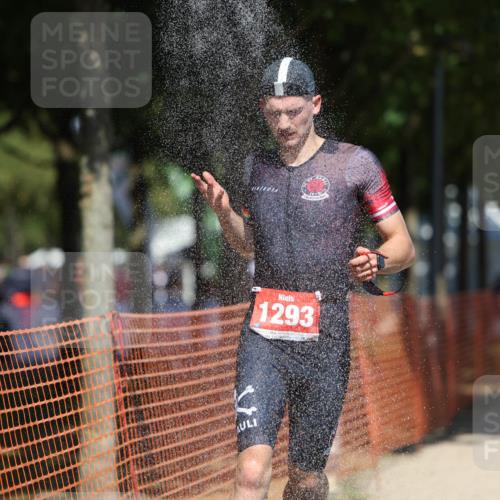07.09.2025 - 19. Norderstedt Triathlon Michael Strokosch http://msf.ph/oto/8735584 07.09.2025 13:02:19 Laufen 265, 1264, 1293, 1391 meine-sportfotos.de
