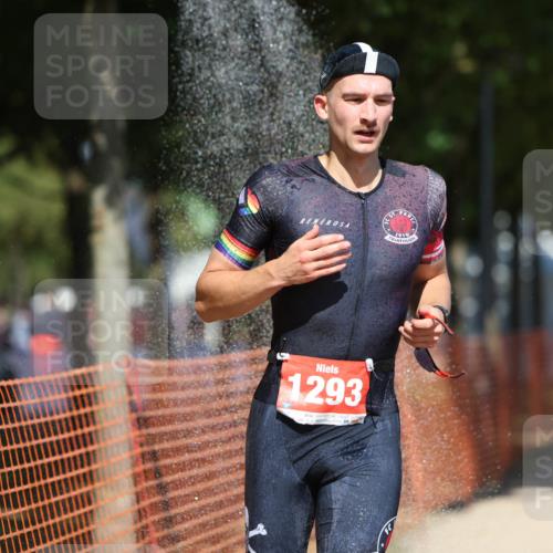 07.09.2025 - 19. Norderstedt Triathlon Michael Strokosch http://msf.ph/oto/8735591 07.09.2025 13:02:19 Laufen 265, 1264, 1293, 1391 meine-sportfotos.de