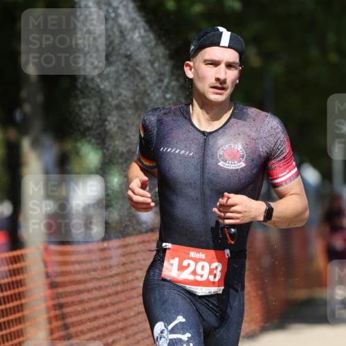 07.09.2025 - 19. Norderstedt Triathlon Michael Strokosch http://msf.ph/oto/8735594 07.09.2025 13:02:19 Laufen 265, 1264, 1293, 1391 meine-sportfotos.de