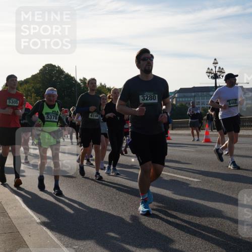 07.09.2025 - BARMER Alsterlauf Yannick Fuchs http://msf.ph/oto/8735596 07.09.2025 09:08:46 Laufen 284, 5305, 5378, 4144, 3280, 8468, 263 meine-sportfotos.de