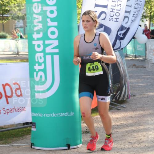 07.09.2025 - 19. Norderstedt Triathlon Luisa Fischer http://msf.ph/oto/8735612 07.09.2025 16:37:46 Ziel 449, 1051 meine-sportfotos.de