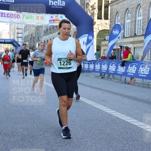 07.09.2025 - BARMER Alsterlauf Strokosch-Dieckow http://msf.ph/oto/8735631 07.09.2025 11:45:11 Ziel 1018, 1058, 1094 meine-sportfotos.de