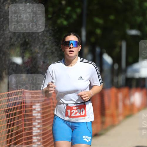 07.09.2025 - 19. Norderstedt Triathlon Michael Strokosch http://msf.ph/oto/8735652 07.09.2025 12:21:16 Laufen 168, 845, 1220 meine-sportfotos.de