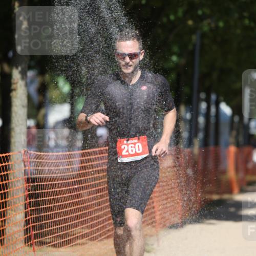 07.09.2025 - 19. Norderstedt Triathlon Michael Strokosch http://msf.ph/oto/8735677 07.09.2025 13:02:31 Laufen 260 meine-sportfotos.de