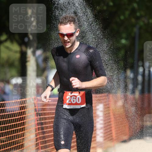 07.09.2025 - 19. Norderstedt Triathlon Michael Strokosch http://msf.ph/oto/8735684 07.09.2025 13:02:31 Laufen 260 meine-sportfotos.de