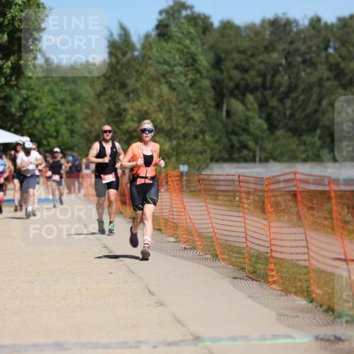 07.09.2025 - 19. Norderstedt Triathlon Michael Strokosch http://msf.ph/oto/8735690 07.09.2025 13:02:39 Laufen 308, 1337 meine-sportfotos.de