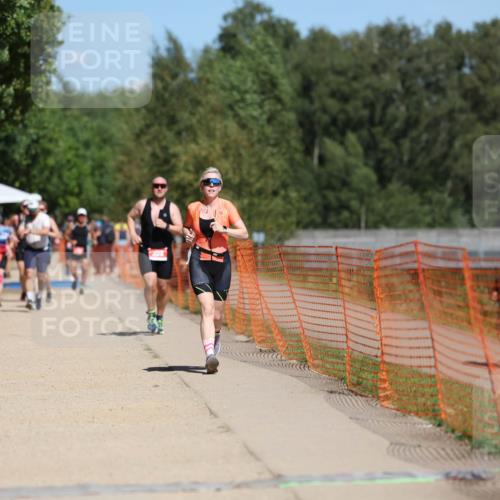 07.09.2025 - 19. Norderstedt Triathlon Michael Strokosch http://msf.ph/oto/8735695 07.09.2025 13:02:39 Laufen 308, 1337 meine-sportfotos.de