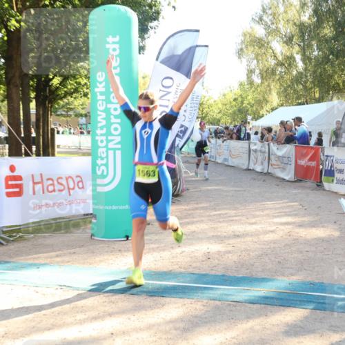 07.09.2025 - 19. Norderstedt Triathlon Luisa Fischer http://msf.ph/oto/8735707 07.09.2025 16:38:10 Ziel 1068, 1563 meine-sportfotos.de