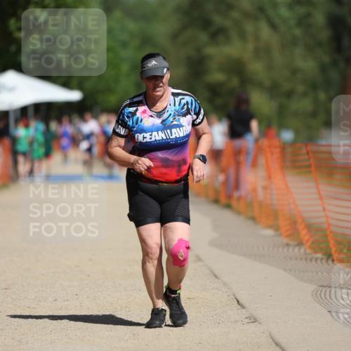 07.09.2025 - 19. Norderstedt Triathlon Michael Strokosch http://msf.ph/oto/8735716 07.09.2025 12:21:22 Laufen 233, 845 meine-sportfotos.de