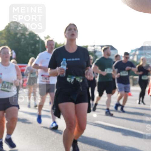 07.09.2025 - BARMER Alsterlauf Yannick Fuchs http://msf.ph/oto/8735717 07.09.2025 09:08:50 Laufen 2848 meine-sportfotos.de