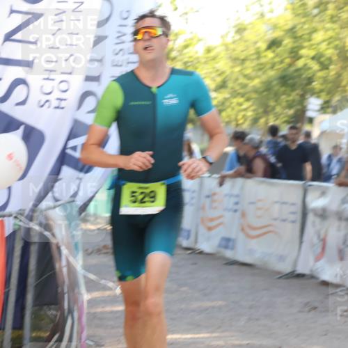 07.09.2025 - 19. Norderstedt Triathlon Luisa Fischer http://msf.ph/oto/8735746 07.09.2025 16:38:17 Ziel 529, 1068, 1563 meine-sportfotos.de