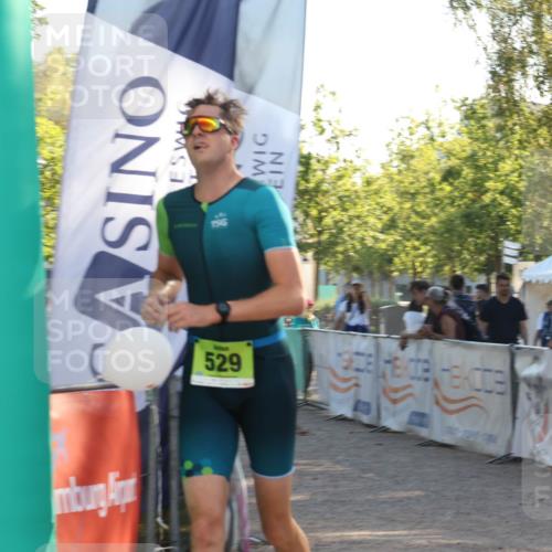 07.09.2025 - 19. Norderstedt Triathlon Luisa Fischer http://msf.ph/oto/8735749 07.09.2025 16:38:18 Ziel 529, 1068, 1554 meine-sportfotos.de
