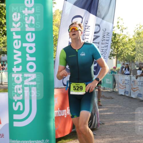 07.09.2025 - 19. Norderstedt Triathlon Luisa Fischer http://msf.ph/oto/8735752 07.09.2025 16:38:18 Ziel 529, 1068, 1554 meine-sportfotos.de