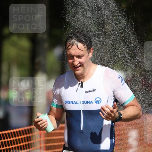 07.09.2025 - 19. Norderstedt Triathlon Michael Strokosch http://msf.ph/oto/8735761 07.09.2025 12:21:41 Laufen 190, 741, 1267, 1363 meine-sportfotos.de