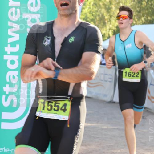 07.09.2025 - 19. Norderstedt Triathlon Luisa Fischer http://msf.ph/oto/8735773 07.09.2025 16:38:23 Ziel 529, 1554 meine-sportfotos.de