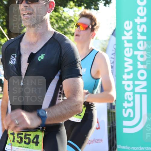 07.09.2025 - 19. Norderstedt Triathlon Luisa Fischer http://msf.ph/oto/8735784 07.09.2025 16:38:24 Ziel 529, 1554 meine-sportfotos.de