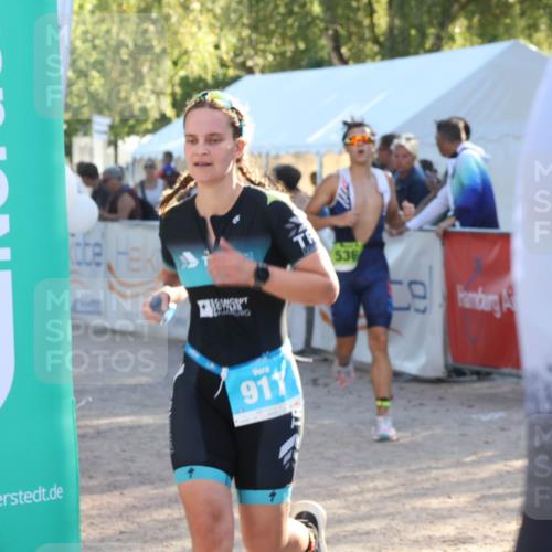 07.09.2025 - 19. Norderstedt Triathlon Luisa Fischer http://msf.ph/oto/8735811 07.09.2025 16:38:40 Ziel 536, 917 meine-sportfotos.de