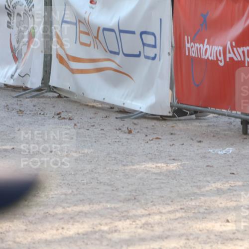 07.09.2025 - 19. Norderstedt Triathlon Luisa Fischer http://msf.ph/oto/8735866 07.09.2025 16:38:55 Ziel 1070, 1625 meine-sportfotos.de