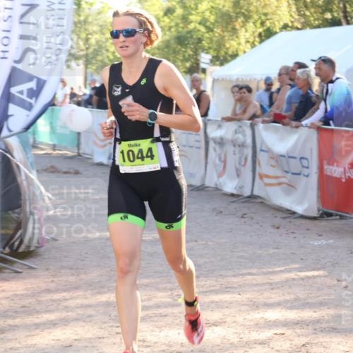 07.09.2025 - 19. Norderstedt Triathlon Luisa Fischer http://msf.ph/oto/8735887 07.09.2025 16:39:04 Ziel 1044, 1625 meine-sportfotos.de