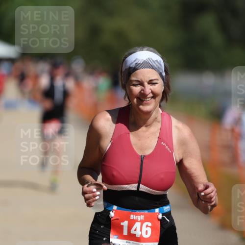 07.09.2025 - 19. Norderstedt Triathlon Michael Strokosch http://msf.ph/oto/8735892 07.09.2025 12:22:22 Laufen 146, 731, 1272 meine-sportfotos.de