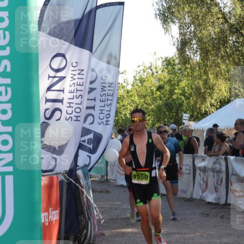 07.09.2025 - 19. Norderstedt Triathlon Luisa Fischer http://msf.ph/oto/8735903 07.09.2025 16:39:29 Ziel 1060, 1073, 1105, 1550 meine-sportfotos.de
