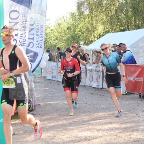 07.09.2025 - 19. Norderstedt Triathlon Luisa Fischer http://msf.ph/oto/8735915 07.09.2025 16:39:30 Ziel 1060, 1073, 1105, 1550 meine-sportfotos.de