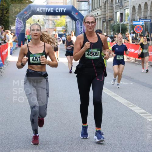 07.09.2025 - BARMER Alsterlauf Strokosch-Dieckow http://msf.ph/oto/8735927 07.09.2025 10:19:47 Ziel 2525, 3619, 4145, 4393, 4394, 5256, 5331, 5332 meine-sportfotos.de