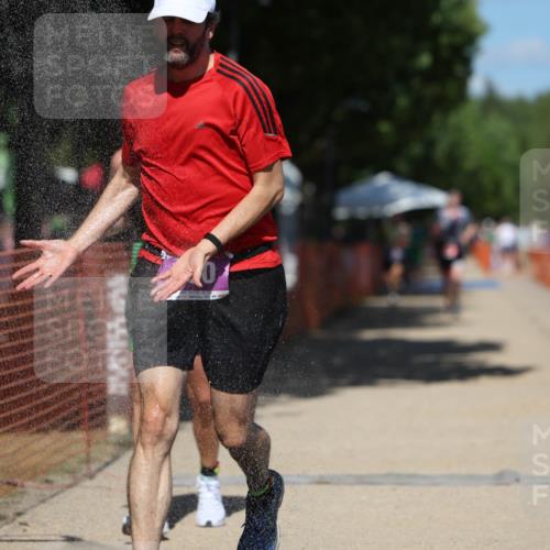 07.09.2025 - 19. Norderstedt Triathlon Michael Strokosch http://msf.ph/oto/8735930 07.09.2025 13:38:57 Laufen 358, 360, 744, 1271 meine-sportfotos.de