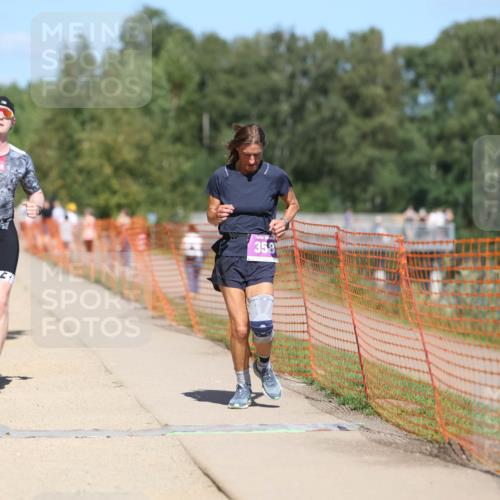 07.09.2025 - 19. Norderstedt Triathlon Michael Strokosch http://msf.ph/oto/8735975 07.09.2025 13:39:04 Laufen 357, 358, 1271 meine-sportfotos.de