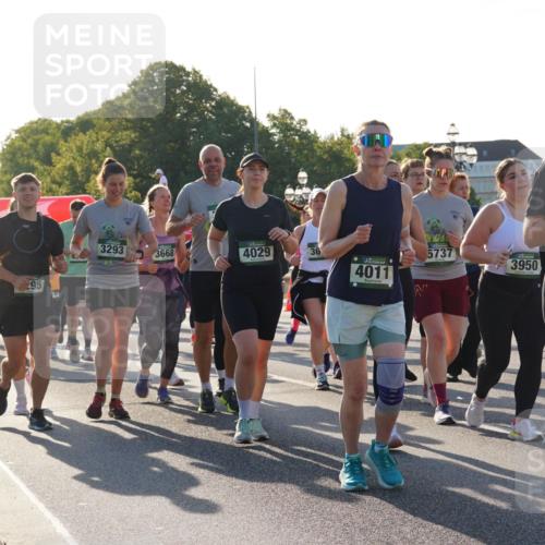 07.09.2025 - BARMER Alsterlauf Yannick Fuchs http://msf.ph/oto/8736009 07.09.2025 09:09:00 Laufen 4001, 95, 4811, 3293, 3668, 4029, 36, 5737, 3950, 4011, 4168, 539 meine-sportfotos.de