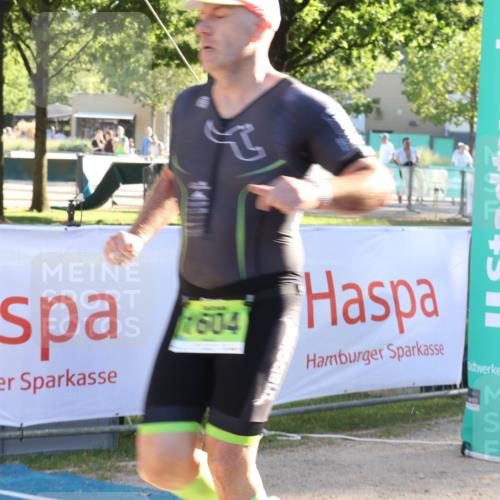 07.09.2025 - 19. Norderstedt Triathlon Luisa Fischer http://msf.ph/oto/8736020 07.09.2025 16:40:00 Ziel 1604 meine-sportfotos.de