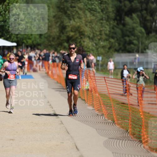 07.09.2025 - 19. Norderstedt Triathlon Michael Strokosch http://msf.ph/oto/8736036 07.09.2025 12:22:50 Laufen 162, 163, 1233, 1244, 1319 meine-sportfotos.de