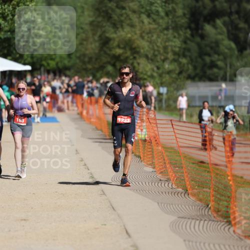 07.09.2025 - 19. Norderstedt Triathlon Michael Strokosch http://msf.ph/oto/8736040 07.09.2025 12:22:50 Laufen 162, 163, 1233, 1244, 1319 meine-sportfotos.de