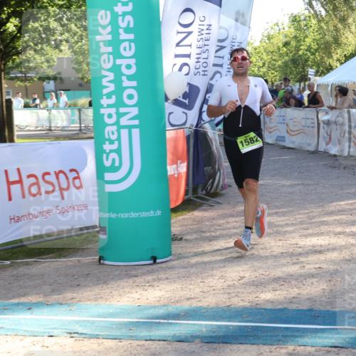 07.09.2025 - 19. Norderstedt Triathlon Luisa Fischer http://msf.ph/oto/8736041 07.09.2025 16:40:09 Ziel 1582 meine-sportfotos.de
