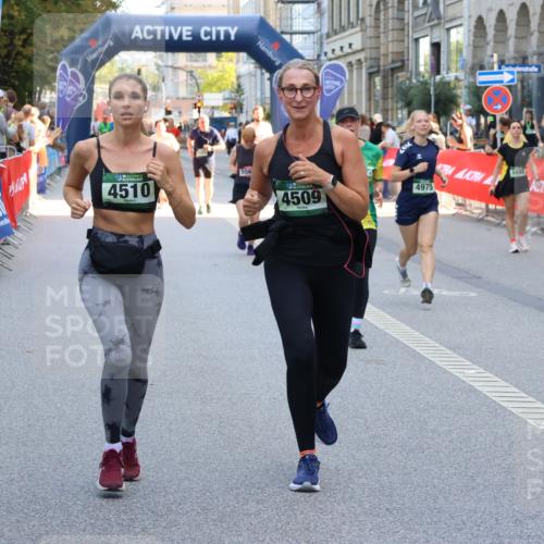 07.09.2025 - BARMER Alsterlauf Strokosch-Dieckow http://msf.ph/oto/8736043 07.09.2025 10:19:47 Ziel 2525, 3619, 4145, 4393, 4394, 5256, 5331, 5332 meine-sportfotos.de