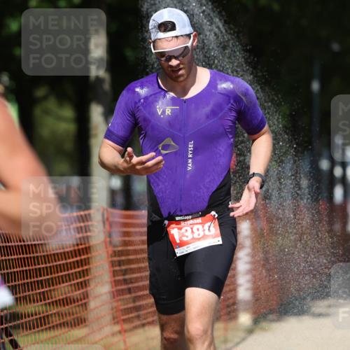 07.09.2025 - 19. Norderstedt Triathlon Michael Strokosch http://msf.ph/oto/8736062 07.09.2025 13:39:24 Laufen 346, 805, 1388 meine-sportfotos.de