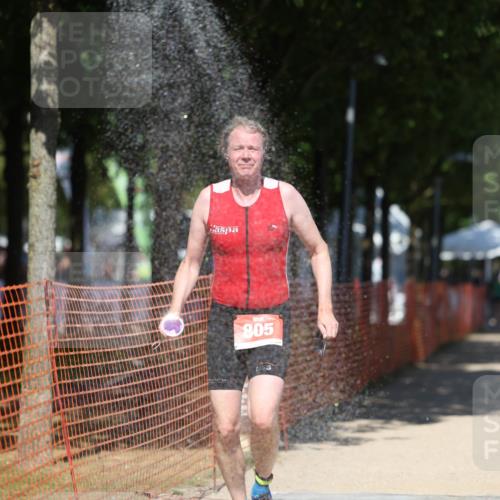 07.09.2025 - 19. Norderstedt Triathlon Michael Strokosch http://msf.ph/oto/8736081 07.09.2025 13:39:33 Laufen 320, 330, 805 meine-sportfotos.de