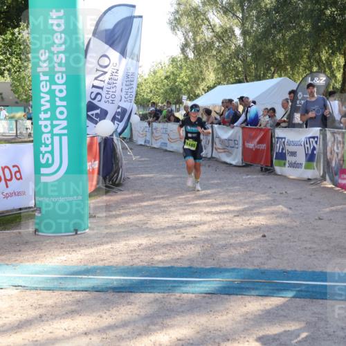 07.09.2025 - 19. Norderstedt Triathlon Luisa Fischer http://msf.ph/oto/8736089 07.09.2025 16:40:13 Ziel 1485, 1582 meine-sportfotos.de