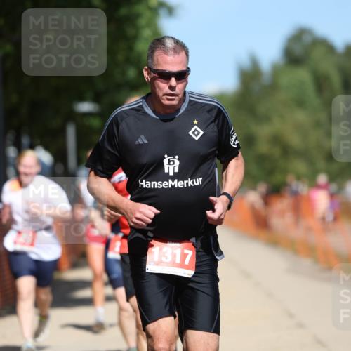 07.09.2025 - 19. Norderstedt Triathlon Michael Strokosch http://msf.ph/oto/8736144 07.09.2025 13:03:27 Laufen 157, 182, 207, 273, 721, 724, 739, 1317, 1345 meine-sportfotos.de